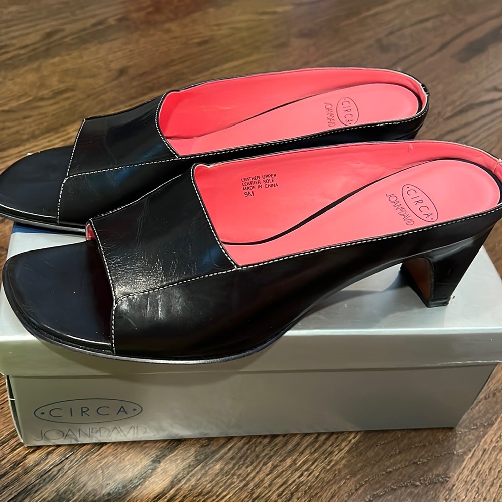 Circa Joan & David black leather heels, size 9M